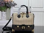 Colestore Louis Vuitton Speedy Bandoulière 22 Out Of The Trunk Beige/Monogram 24 x 22 x 12 cm - 1