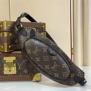 Colestore Louis Vuitton Keepit Monogram Coated canvas 29 x 12 x 6 cm - 1