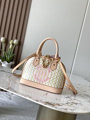 Colestore Louis Vuitton LV Stamp Alma BB Banana 23.5 x 17.5 x 11.5 cm - 1