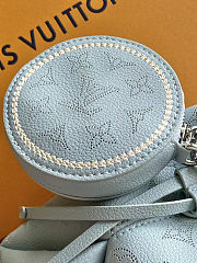 Colestore Louis Vuitton Mahina Couture Bella Bleu Olympe 19 x 22 x 14 cm - 2