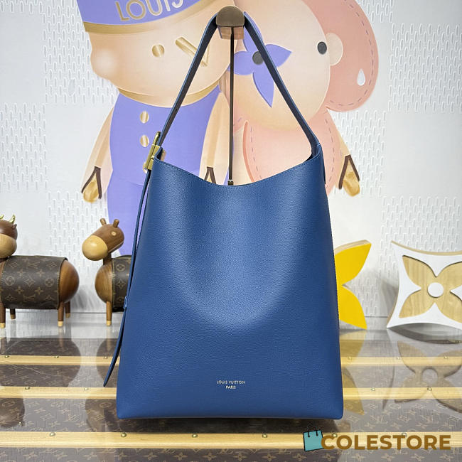 Colestore Louis Vuitton Low Key Hobo MM Prussian Blue 31 x 35 x 18 cm - 1