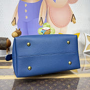 Colestore Louis Vuitton Low Key Hobo MM Prussian Blue 31 x 35 x 18 cm - 5