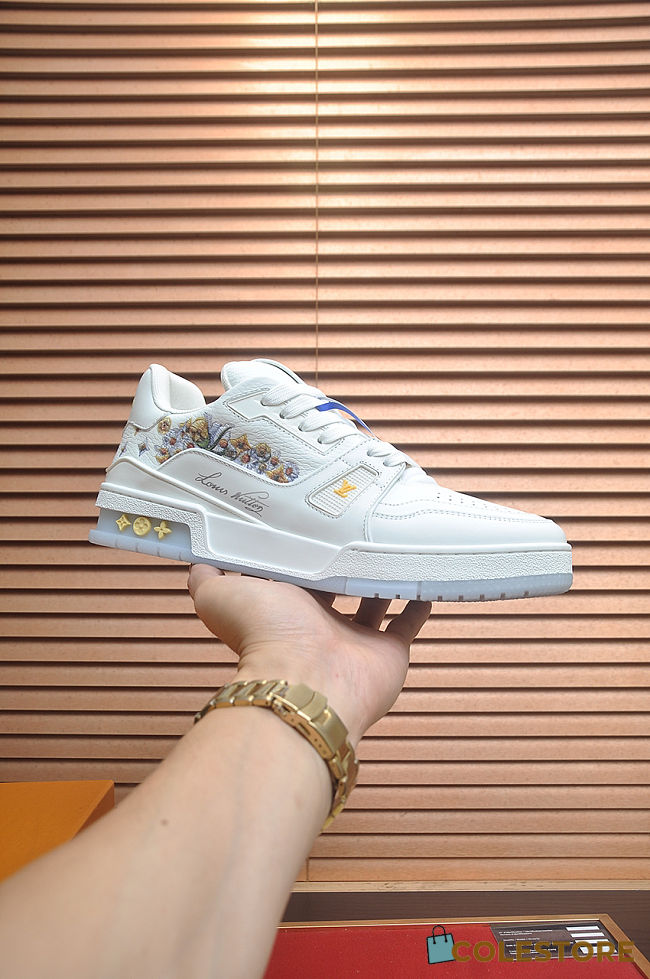 Colestore Louis Vuitton LV Trainer Sneaker White Grained calf leather - 1