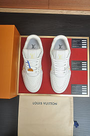 Colestore Louis Vuitton LV Trainer Sneaker White Grained calf leather - 2
