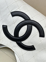Colestore CHANEL Coco Beach 2026 Small Shopping Bag   Denim, Calfskin & Gold Metal  White & Black  20 x 43 x 17cm - 4