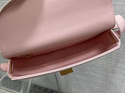Colestore Dior Small Dior Médaillon Flap Bag Rose Tendre Grained Calfskin  21 x 12 x 5.5 cm - 6