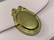 Colestore Dior Small Dior Médaillon Flap Bag Rose Tendre Grained Calfskin  21 x 12 x 5.5 cm - 4
