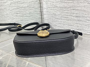 Colestore Dior Small Dior Médaillon Flap Bag Black Grained Calfskin  21 x 12 x 5.5 cm - 6