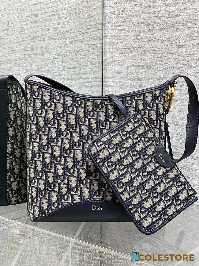 Colestore Dior Medium Dior Médaillon Bucket Bag Blue Dior Oblique Jacquard 26.5 x 26 x 15 cm - 1