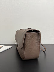 	 Colestore Chanel Maxi Flapbag Grained Calfskin & Silver Metal Light Brown 19.5 x 32 x 10cm - 5