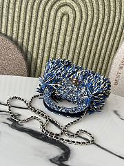 Colestore Chanel Mini Shopping Bag Raffia-Effect Fabric, Wood & Gold-Tone Metal Blue, Light Beige & Black 13 x 19 x 7cm - 6