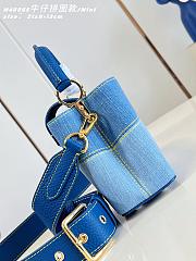 Colestore Louis Vuitton Capucines Mini Blue Denim 21 x 13 x 8 cm - 4