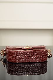 Colestore Chanel Clutch   Crocodile Embossed Calfskin & Gold-Tone Metal  Burgundy  16 x 26 x 2.5cm - 5
