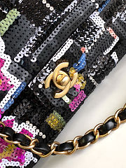 Colestore Chanel Classic 11.12 handbag Embroidered satin, sequins, glass pearls & ruthenium-finish metal, black, yellow & white 15.5×25.5×6.5cm - 6