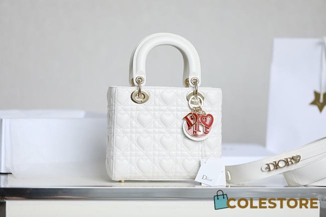 Colestore Dior Dioramour My ABCDior Lady Dior Bag latte Cannage Lambskin with Heart Motif 20 x 15 x 8 cm - 1