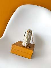 Colestore Louis Vuitton Pochette Félicie LV Stamp Banana 21 x 12 x 3 cm - 6