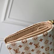 Colestore Louis Vuitton LV Stamp Charms Pocket Wallet Banana 9 x 10 x 2.5 cm - 5