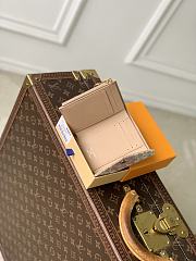 Colestore Louis Vuitton LV Stamp Victorine Wallet Nude Pink 12 x 9.5 x 2.5 cm - 6