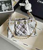 	 Colestore Chanel 25 Mini Handbag Metallic Calfskin & Gold-Tone Metal Silvery 22x20x12cm - 6