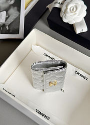 Colestore Chanel Flap Card Holder, grained shiny calfskin & gold-tone metal,Silvery 11x2x8cm - 3