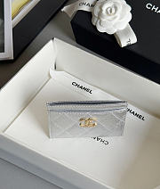 Colestore Chanel Classic Card Holder   Grained Calfskin & Gold-Tone Metal Silvery 11x0.5x8cm - 2