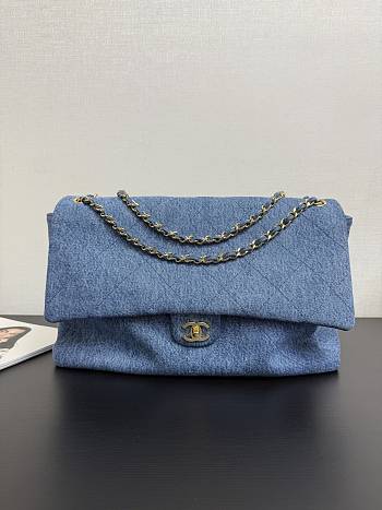 Colestore Chanel Maxi Flapbag Denim & Gold Metal Blue 26 x 38.5 x 11cm