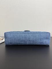 Colestore Chanel Maxi Flapbag Denim & Gold Metal Blue 26 x 38.5 x 11cm - 4