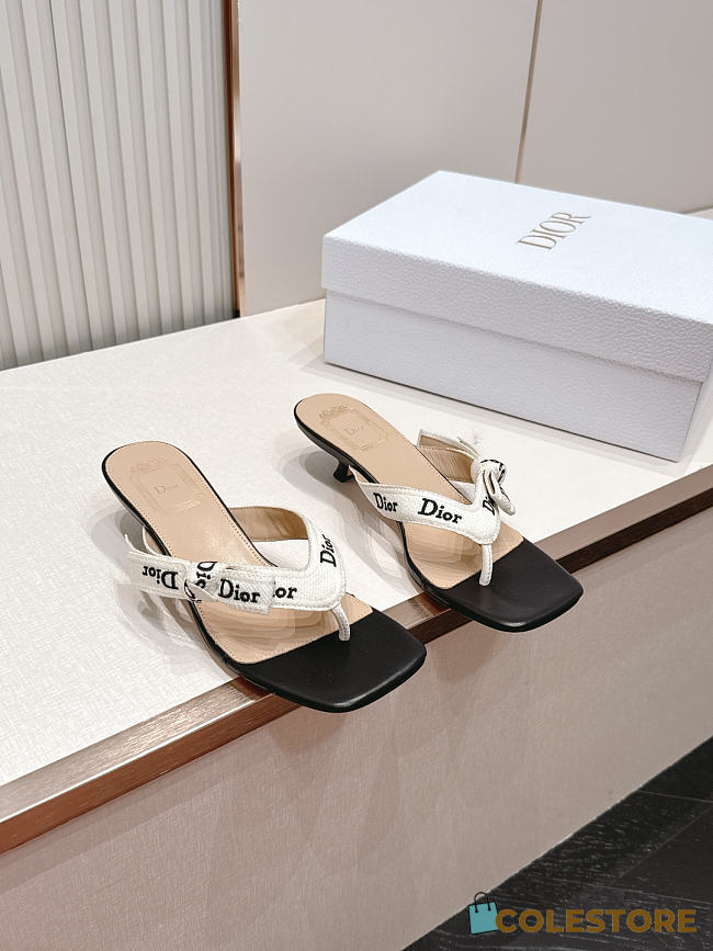Colestore Dior J'Adior Heeled Thong Sandal White Embroidered Cotton and Black Lambskin  - 1