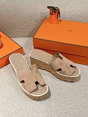Colestore Hermes Eze 30 sandal in suede goatskin Beige - 3