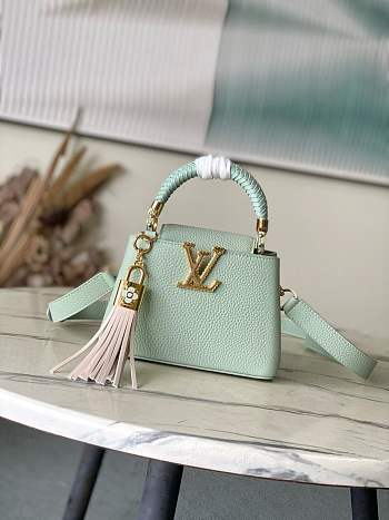 Colestore Louis Vuitton Capucines Mini Jade Green Taurillon Leather M15157 21 x 13.6 x 8 cm