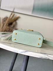 Colestore Louis Vuitton Capucines Mini Jade Green Taurillon Leather M15157 21 x 13.6 x 8 cm - 5