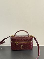 Colestore  YSL Saint Laurent Gaby vanity in Shiny lambskin in Bordeaux 18x11x6.5cm - 1