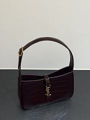 Colestore  YSL Saint Laurent LE 5 À 7 in crocodile-embossed patent leather in Brown 24.5x16x6cm - 3