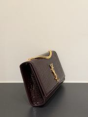 Colestore YSL Saint Laurent Small Kate Shoulder Bag in crocodile-embossed patent leather in Brown 24x14.5x5cm - 5