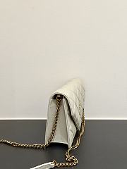 Colestore YSL  Saint Laurent PARIS chain wallet in GRAIN DE POUDRE leather in BLANC VINTAGE 20x13x5cm - 4