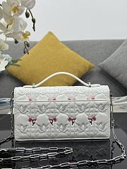 Colestore Dior Dioramour My Dior Mini Bag White Cannage Lambskin Embroidered with Multicolor Doves & Roses Motif  21 x 11.5 x 4.5 cm - 2