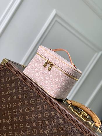 Colestore Louis Vuitton Nice Mini Rose Ruban Pink 20 x 13.5 x 12 cm