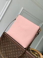 Colestore Louis Vuitton Multipass Petal Pink Calfskin 30 x 26 x 10 cm - 2