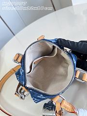 Colestore Louis Vuitton Speedy 18 Bandoulière Blue Monogram Flowers Denim 18 x 12 x 10 cm - 4