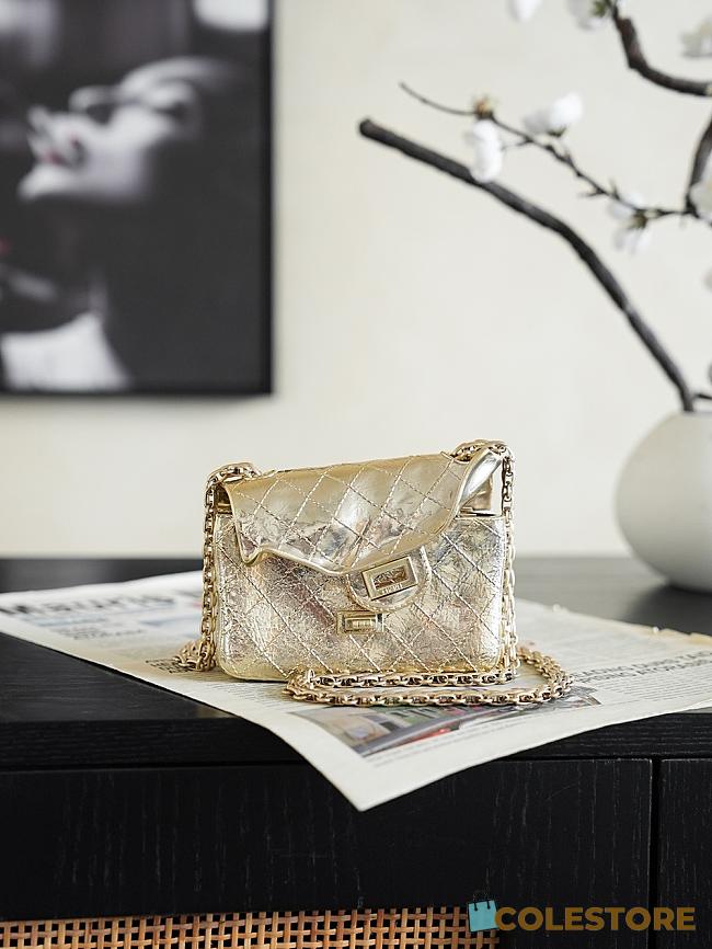 Colestore Chanel SPRING SUMMER 2026   SMALL 2.55 MINAUDIERE   Gold-Tone Metal  Gold 11x12.5x5cm - 1