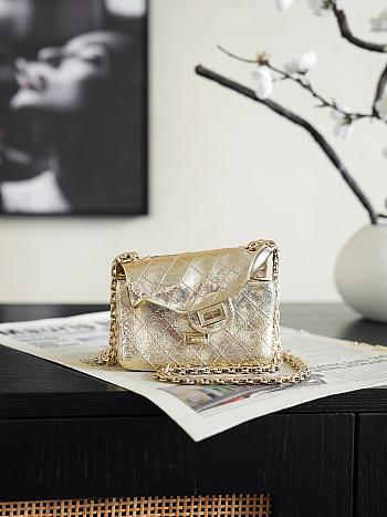 Colestore Chanel SPRING SUMMER 2026   SMALL 2.55 MINAUDIERE   Gold-Tone Metal  Gold 11x12.5x5cm