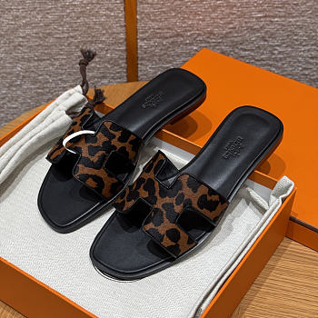 Colestore Hermes Oran sandal Gold / Black