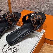 Colestore Hermes Oran sandal Gold / Black - 4