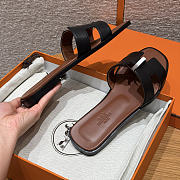 Colestore Hermes Oran sandal Black / Gold - 4