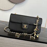 Colestore  Chanel Métiers d'Art 2026 Flap bag & Gold-Tone Metal Black 12x22x4cm - 1