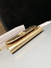 Colestore Jimmy Choo Curve Wallet With Chain Shiny Gold Quilted Metallic Leather Clutch gold / shiny gold 19x10.5x4cm - 6