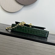 Colestore Chanel Métiers d'Art 2026 Flap bag & Gold-Tone Metal Dark Green  Croc Embossed  12x22x4cm - 5