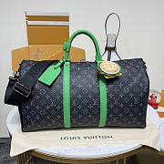 Colestore Louis Vuitton Keepall 50 Monogram Eclipse Green 50x23x29cm - 1