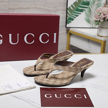 Colestore Gucci Women's Vittoria thong Sand and dark brown GG canvas
