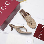 Colestore Gucci Women's Vittoria thong Sand and dark brown GG canvas - 3
